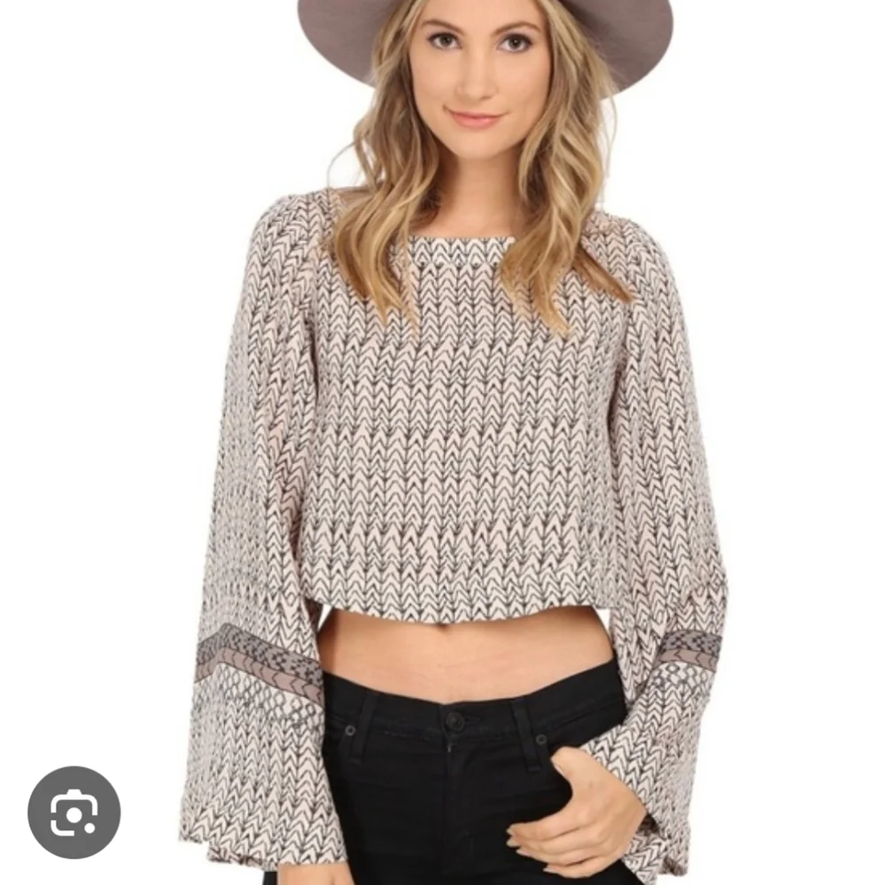 Free People Stars Aligned Bell Sleeve Crop Blouse – Boho Festival Top